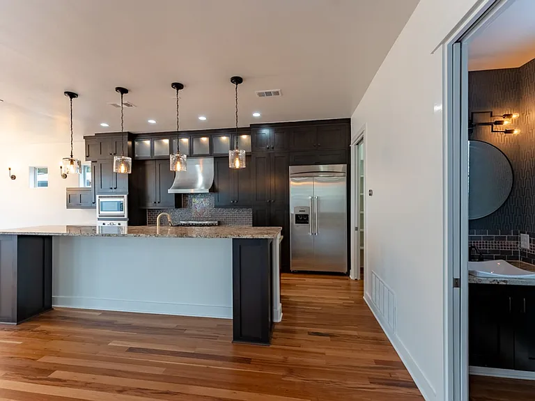 716 Post Oak St — Photo 17
