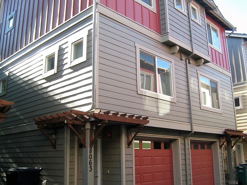 1st image of 8063 165th Ln NE