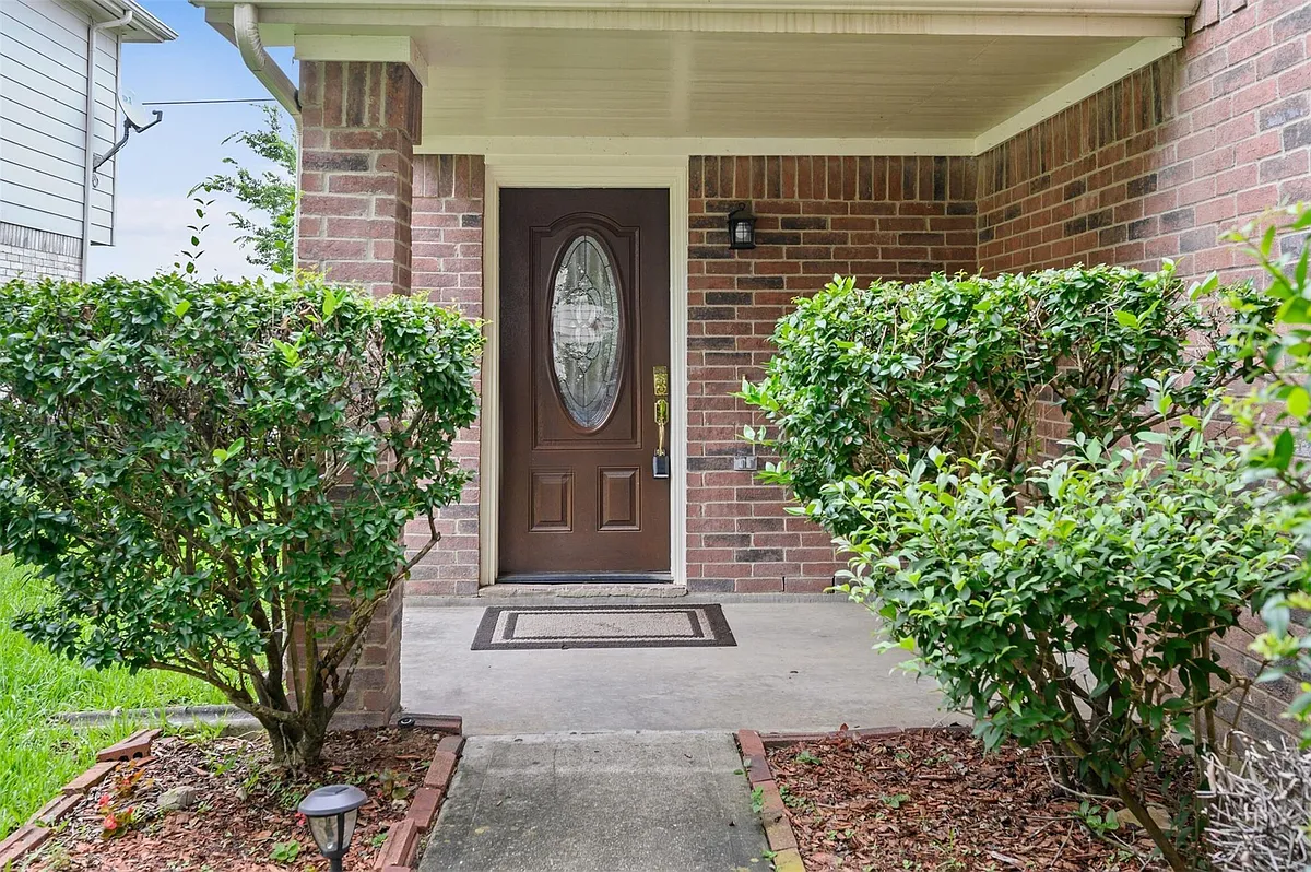 Building Photo - 3702 Bent Springs Ln