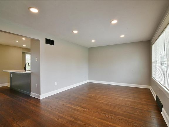 5th image of 9409 Eucalyptus Dr