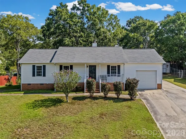 1670 Midbrook Dr, Rock Hill, SC 29732