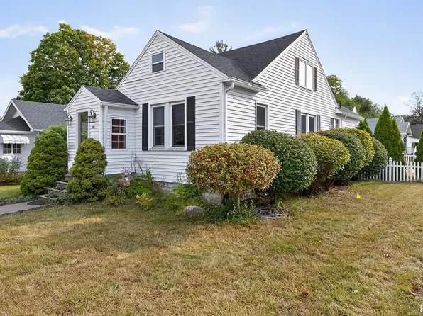 146 Foster Ave, Elkhart, IN 46516