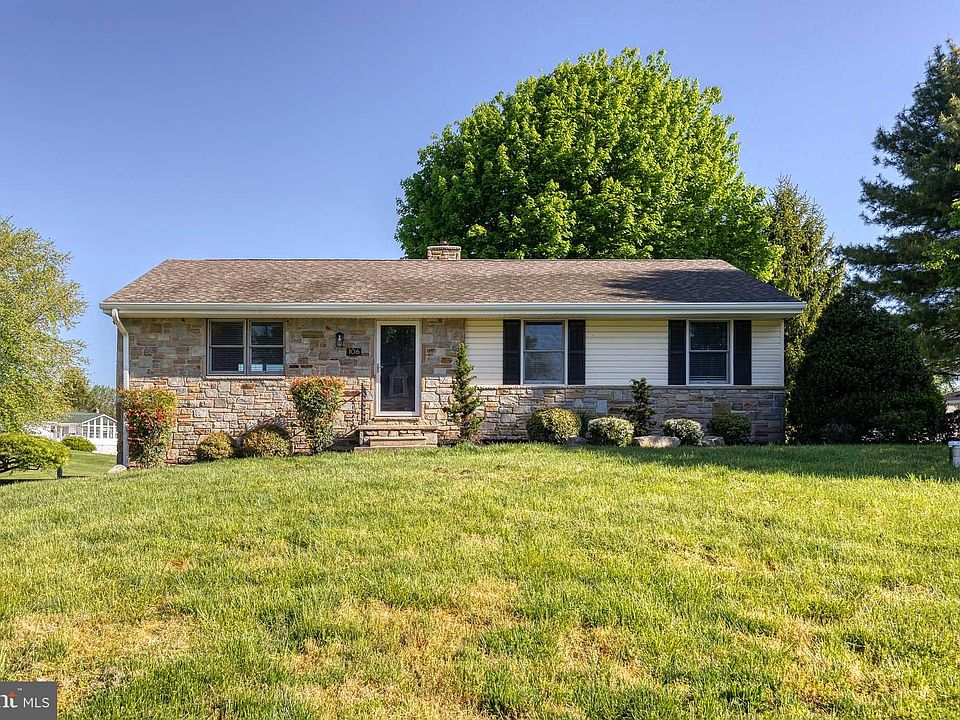 1st image of 106 Woodlawn Dr