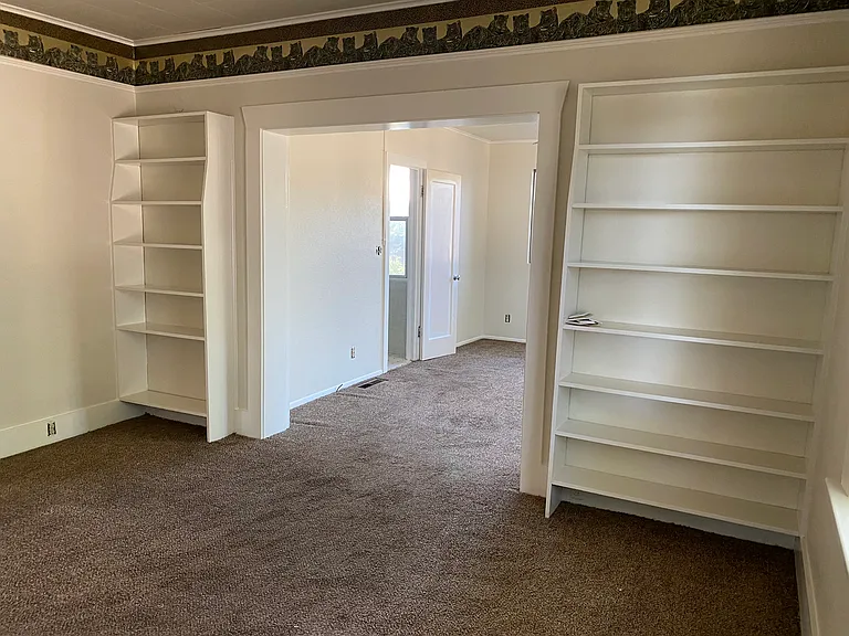 945 Rio St — Photo 26