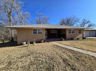 18549 Fairport Rd, Russell, KS 67665