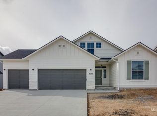 3055 N Bowknot Lake Ave, Star, ID 83669