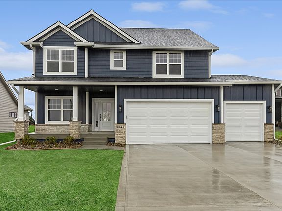 2nd image of 2816 NW Cedarwood Dr