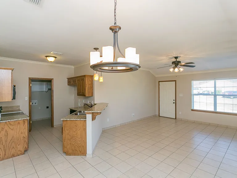 16131 Rolling Meadows Dr — Photo 11