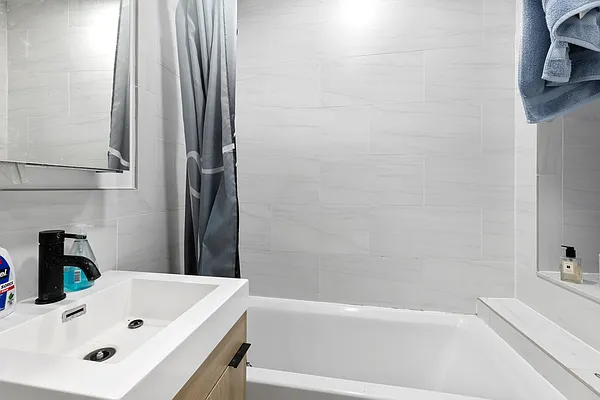 Rented by Dalan Rentals | media 16