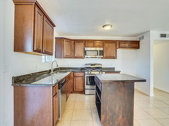 2nd image of 8050 E Jan Ave