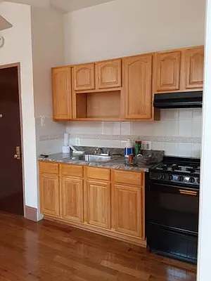 Rented by Awaye Realty Management LLC | media 2