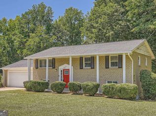 4725 Stonewall Tell Rd, Atlanta, GA 30349