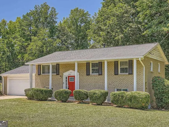 4725 Stonewall Tell Rd, Atlanta, GA 30349