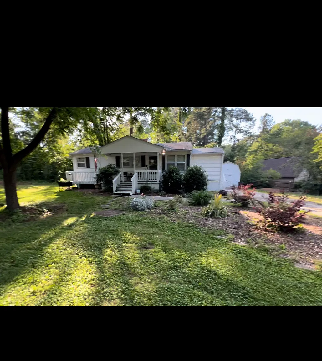 403 Morningside Dr — Photo 1