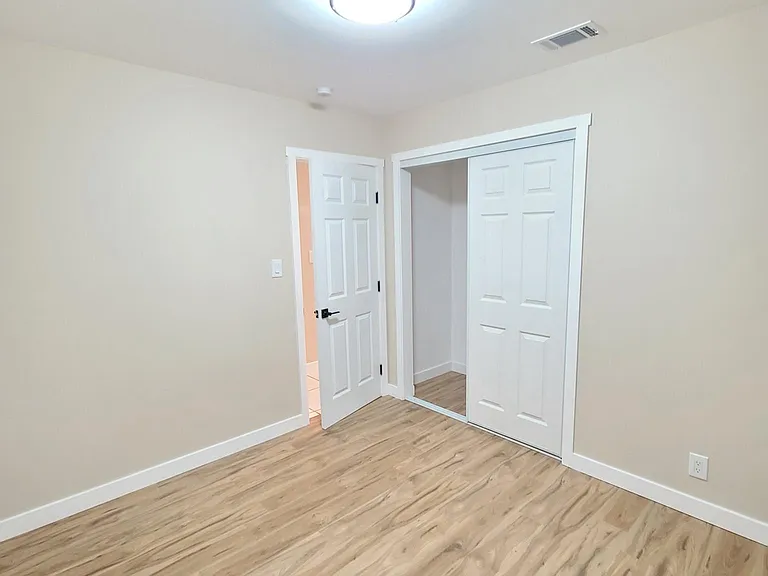 4136 Mescale Rd — Photo 8