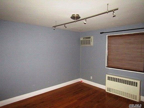 4th image of 13501 Jewel Ave #A