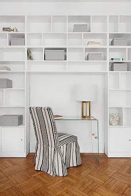 Sold by Compass | media 21