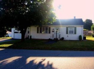 244 E View Ave, Cranston, RI 02920