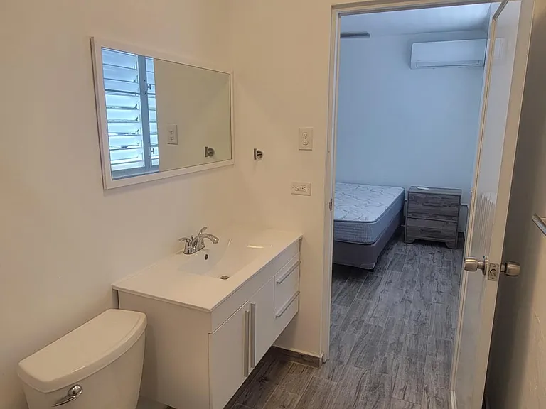 405 Hacienda La Salle #5 — Photo 13