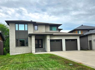 421 Pearce St, North Bay, ON P1C 1M8