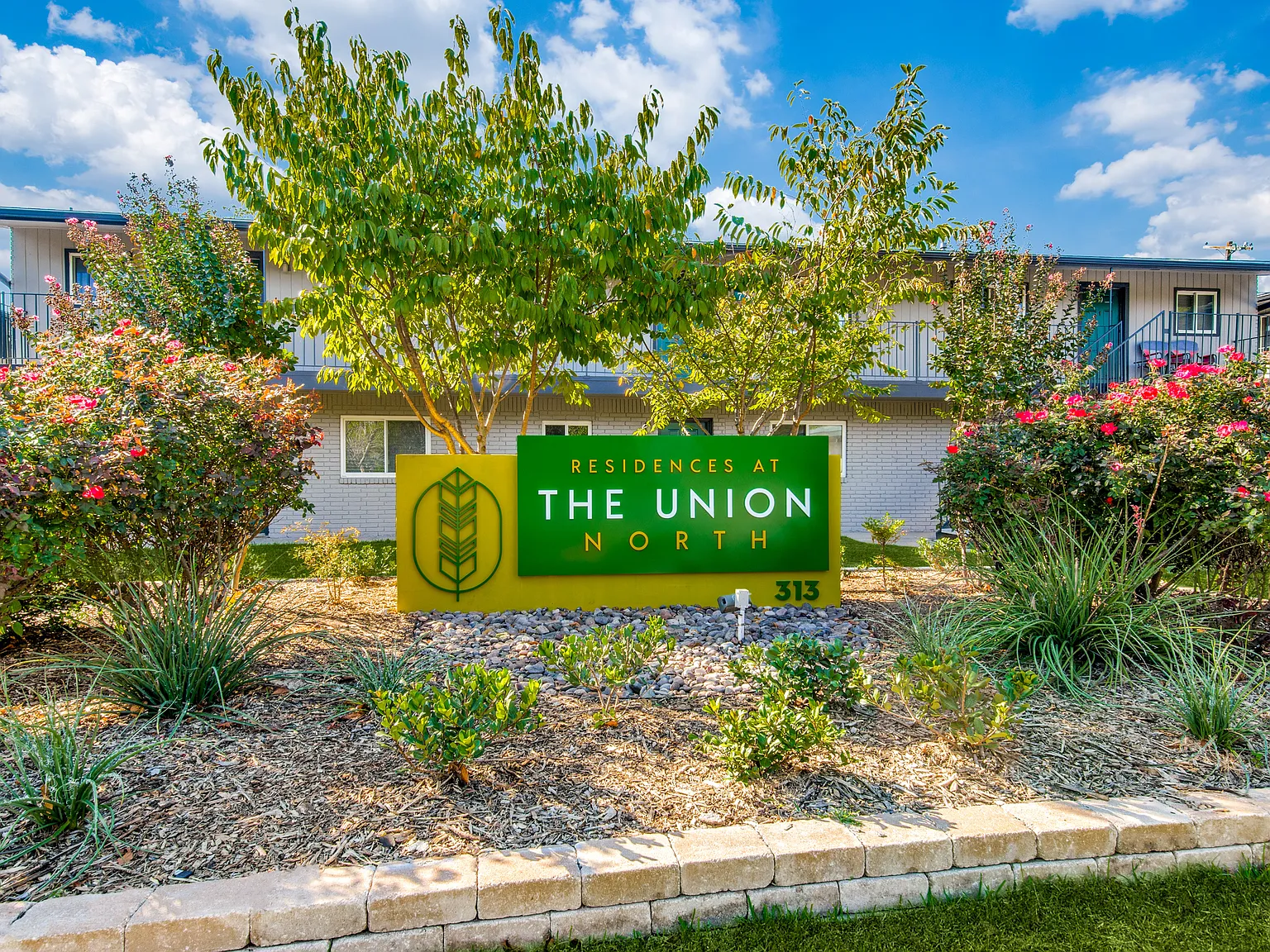 Residences at the Union — Photo 1