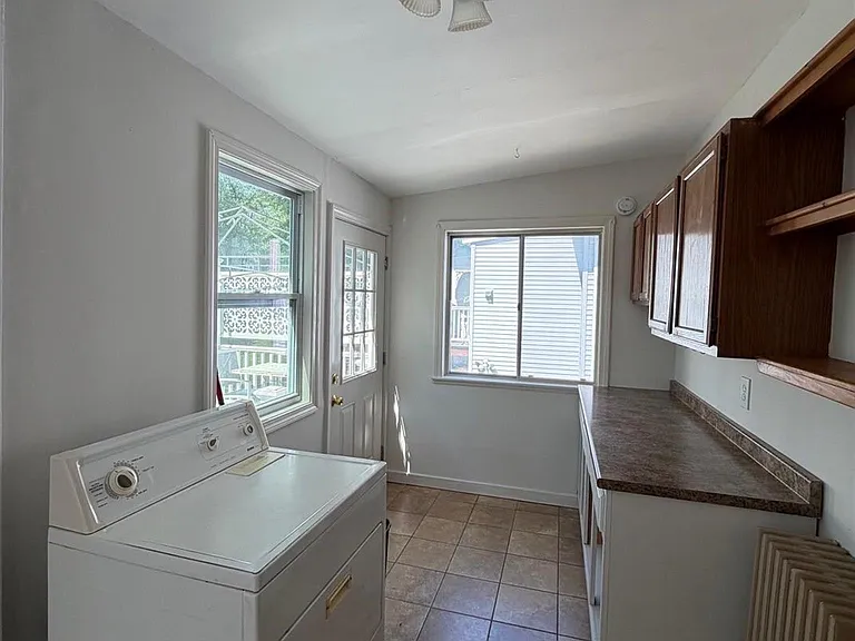 57 Clarendon Ave #1 — Photo 5
