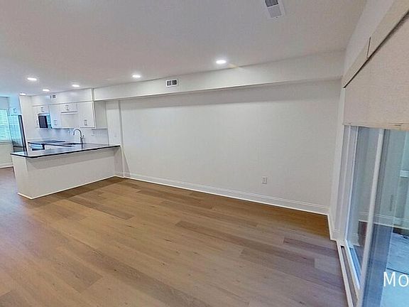 2nd image of 2530 E North St Unit 14-G