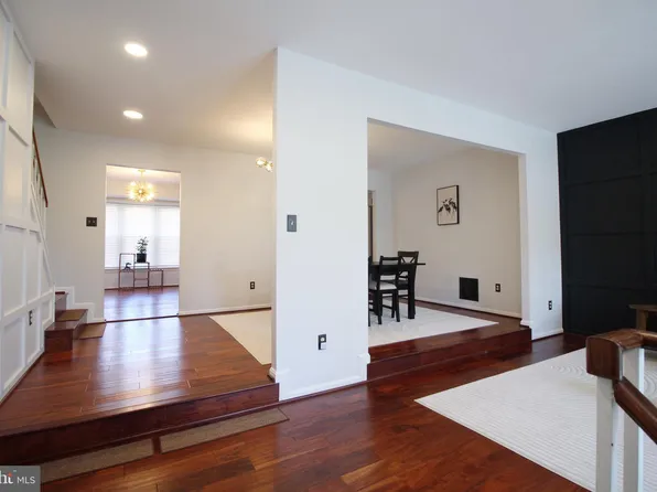 3139 Stratford Ct, Oakton, VA 22124