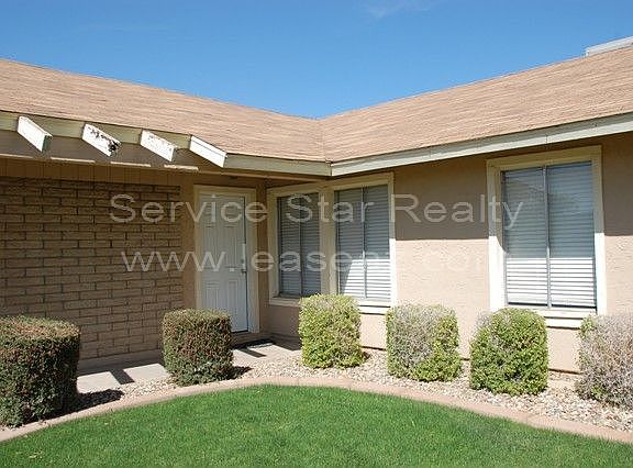 2nd image of 6829 S Lakeshore Dr