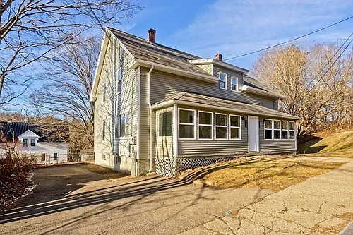 3184 High St Photo 1