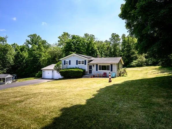 3 Saddle Rock Road, Danbury, CT 06811