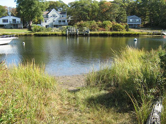 4th image of 145 Antlers Shore Dr