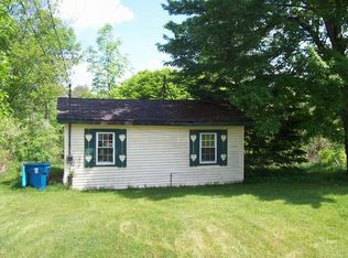 1284 Denton Creek Rd, Beaverton, MI 48612