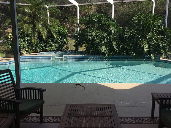 2nd image of 2256 Fairoaks Dr