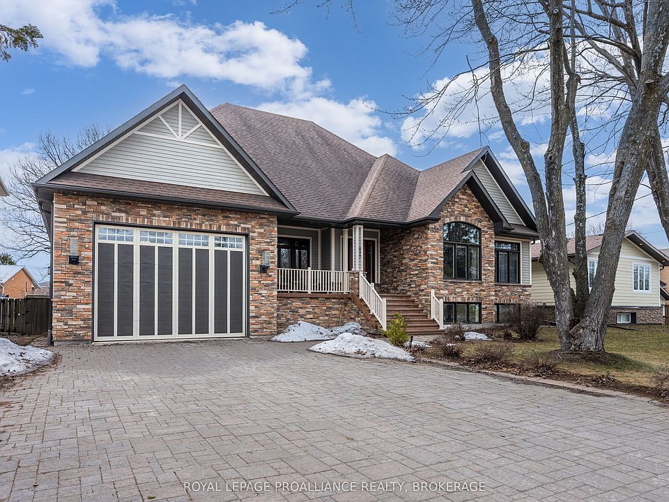 1st image of 977 Woodbine Rd