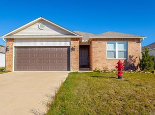 9 Summer Wind Rd, Conway, AR 72032