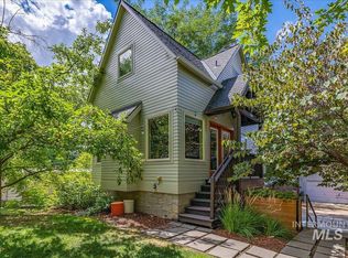 1301 W Hill Rd, Boise, ID 83702