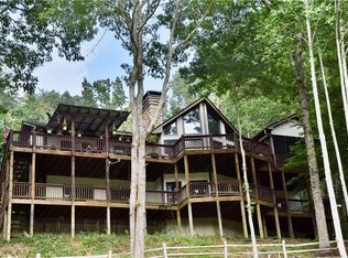 201 Cherokee Dr S, Waleska, GA 30183