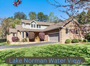 4221 Lake Shore Rd S, Denver, NC 28037