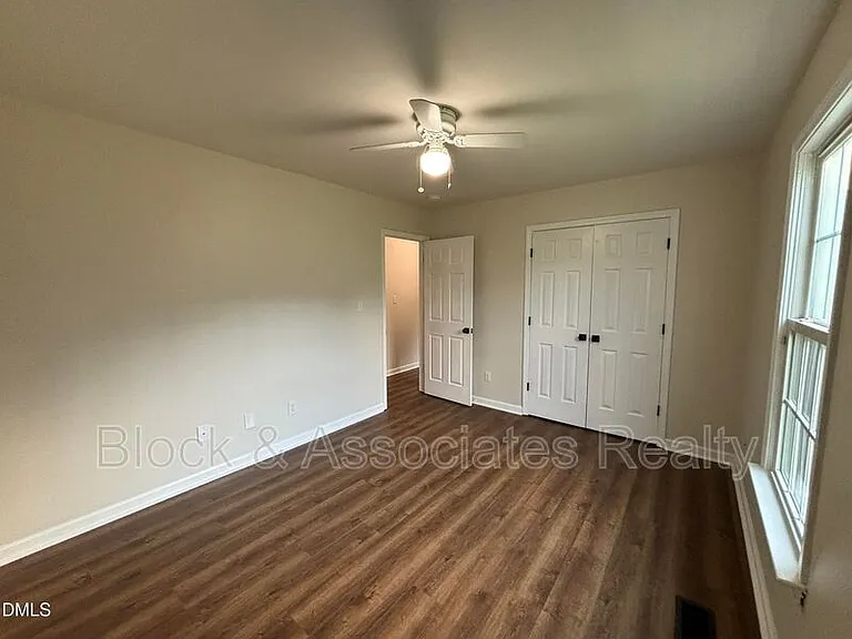 170 Devin Dr — Photo 58