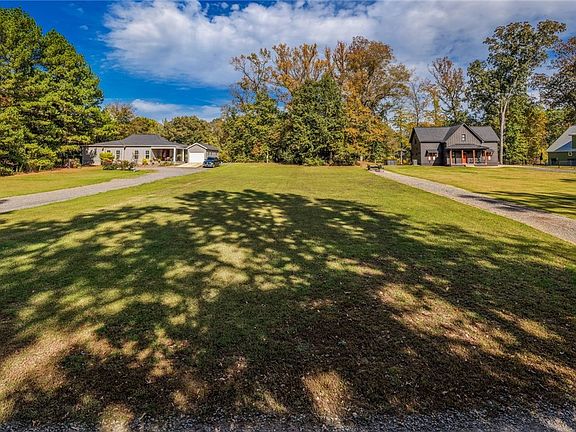 3rd image of 4203 Libby Rd #3-4