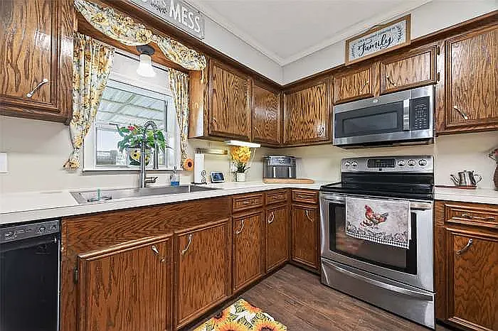 6210 Eagle Dr — Photo 4