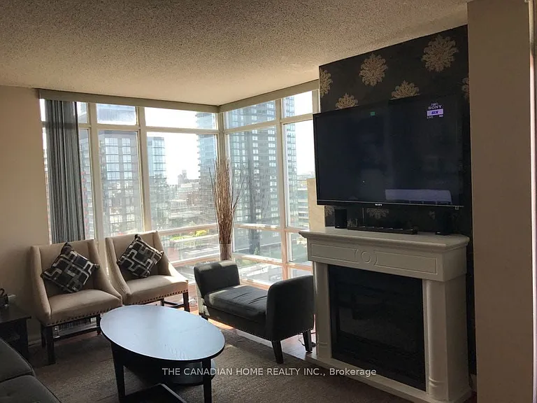 397 Front St W #1603 — Photo 9