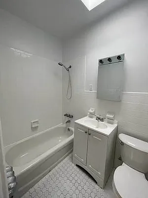 Rented by TORNADO REALTY LLC | media 42