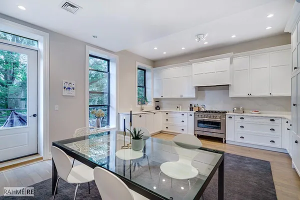 Rented by Rahme Real Estate, LLC | media 11