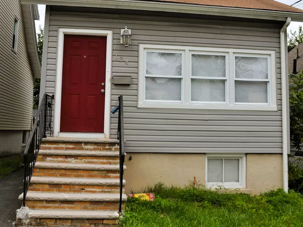 134 High St, West Orange, NJ 07052