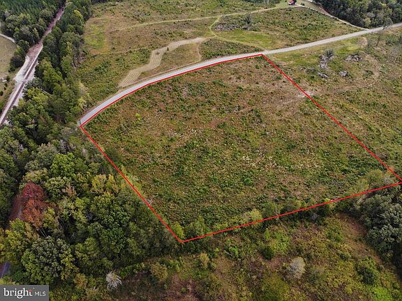 4th image of 3 Stoney Ridge Rd