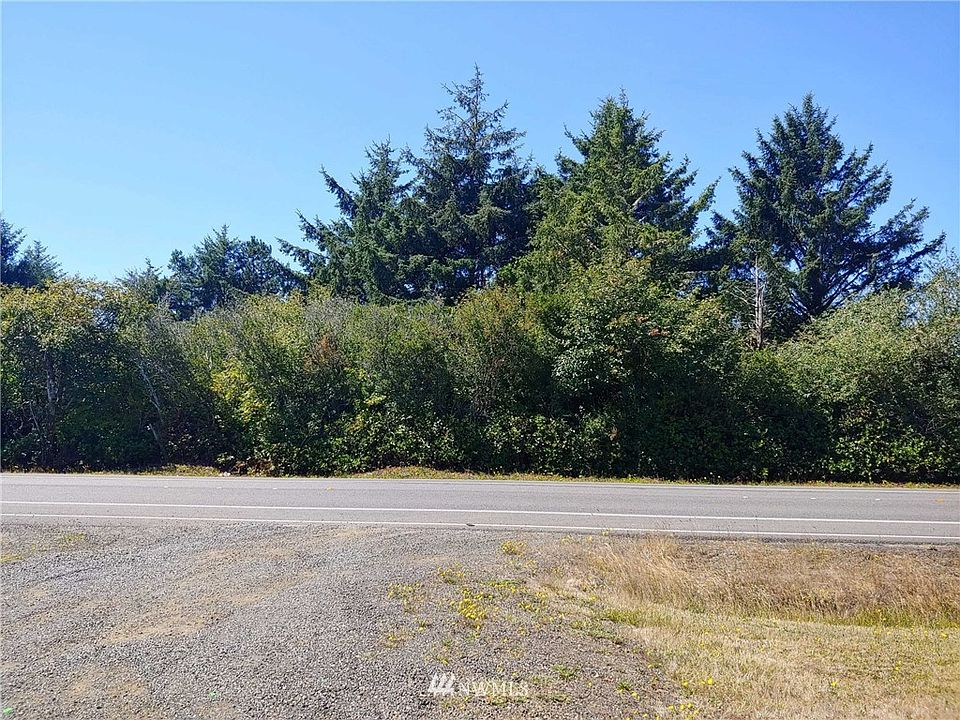 1st image of 272 Ensign Ave NW