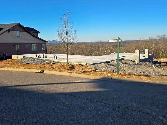 3rd image of 178 Waightstill Dr