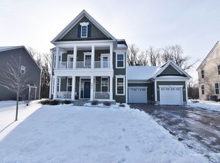 3673 Thornhill Dr, Elgin, IL 60124